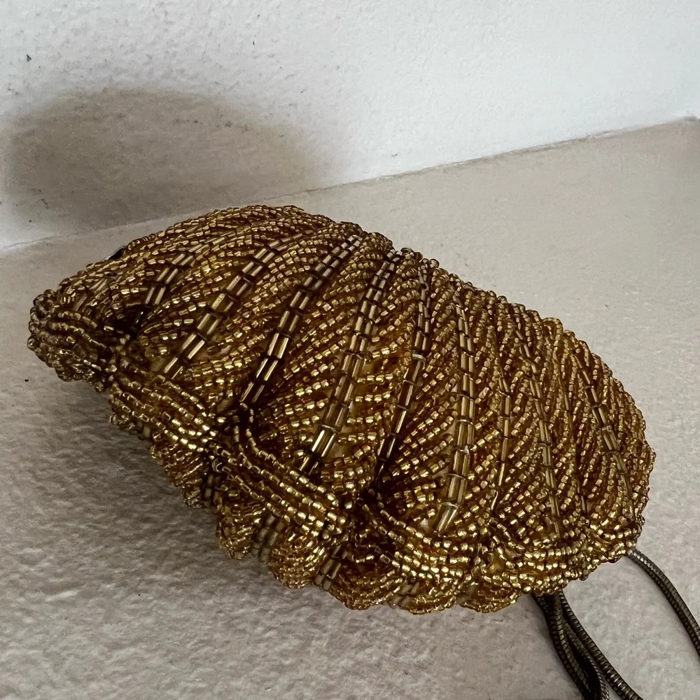 N/A gold beaded
